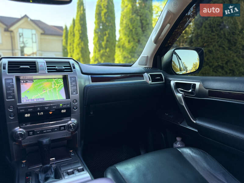 Позашляховик / Кросовер Lexus GX 2014 в Сарнах