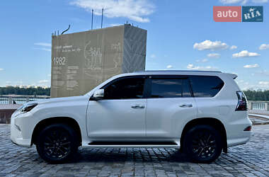 Внедорожник / Кроссовер Lexus GX 2019 в 