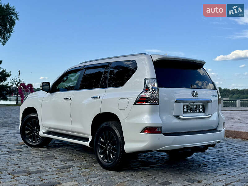 Внедорожник / Кроссовер Lexus GX 2019 в Киеве