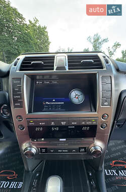 Внедорожник / Кроссовер Lexus GX 2019 в 