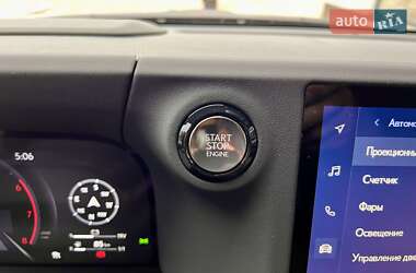Позашляховик / Кросовер Lexus GX 2024 в 