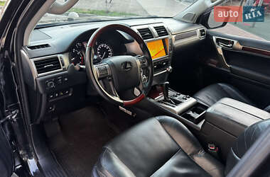 Позашляховик / Кросовер Lexus GX 2010 в 