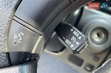 Внедорожник / Кроссовер Lexus GX 2004 в 