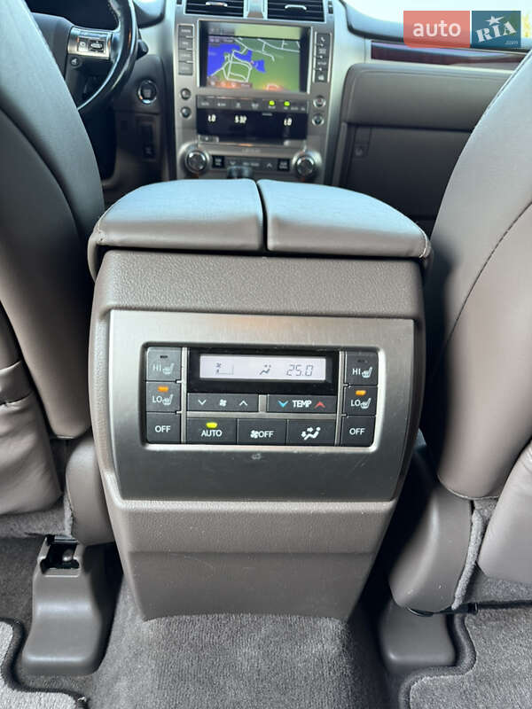 Внедорожник / Кроссовер Lexus GX 2016 в Харькове