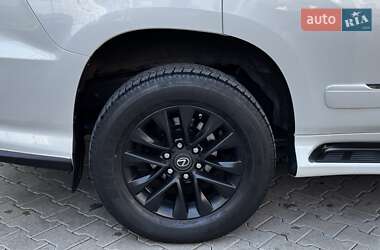 Позашляховик / Кросовер Lexus GX 2015 в 