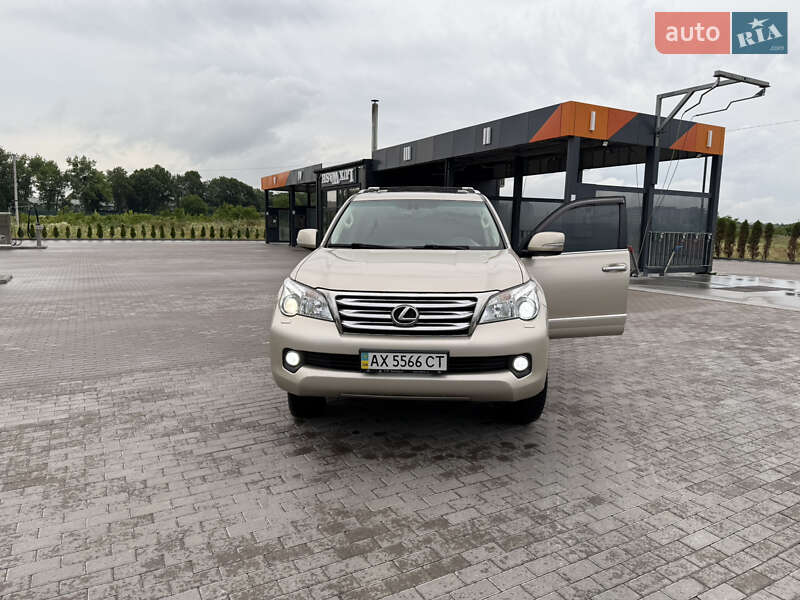 Позашляховик / Кросовер Lexus GX 2010 в Золочеві