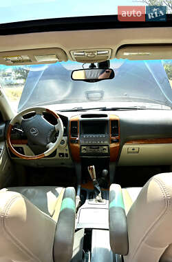 Внедорожник / Кроссовер Lexus GX 2004 в 