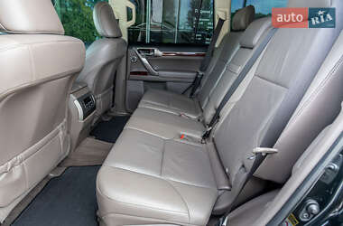 Внедорожник / Кроссовер Lexus GX 2013 в 