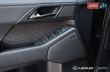 Позашляховик / Кросовер Lexus GX 2025 в 
