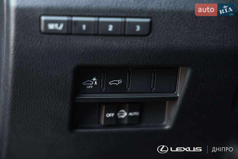 Внедорожник / Кроссовер Lexus GX 2025 в Днепре