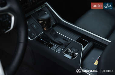 Позашляховик / Кросовер Lexus GX 2025 в 