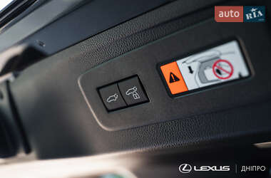 Позашляховик / Кросовер Lexus GX 2025 в 