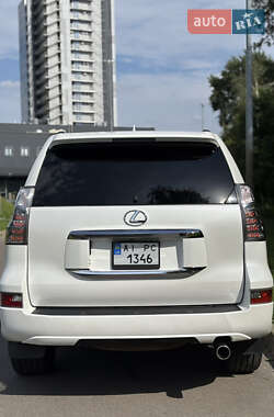 Внедорожник / Кроссовер Lexus GX 2017 в 