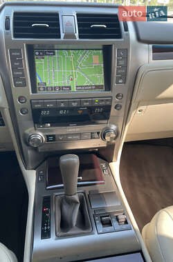 Внедорожник / Кроссовер Lexus GX 2016 в 