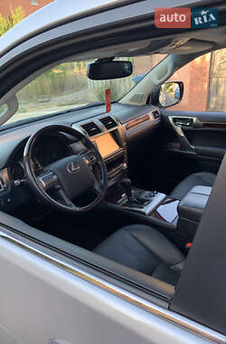 Внедорожник / Кроссовер Lexus GX 2019 в 
