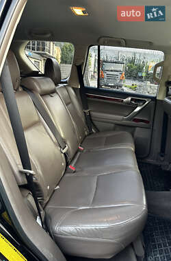 Внедорожник / Кроссовер Lexus GX 2012 в 