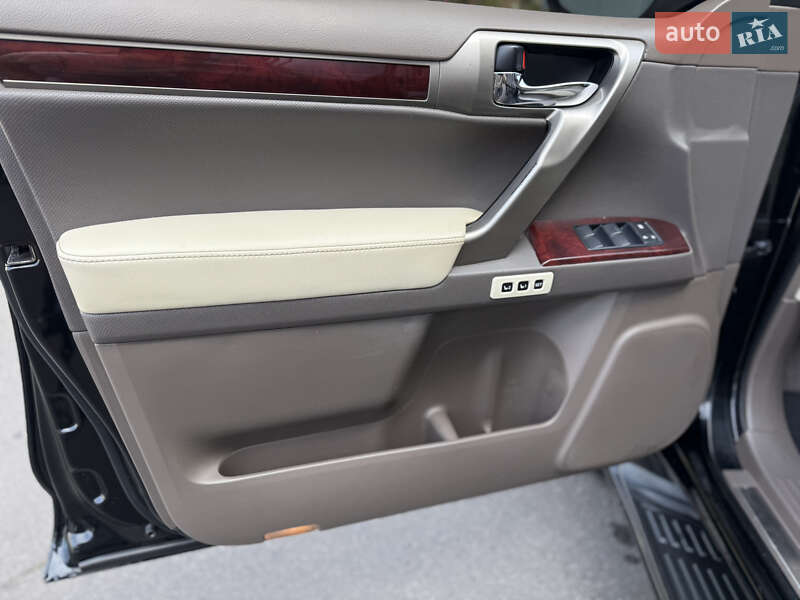 Внедорожник / Кроссовер Lexus GX 2009 в Кривом Роге