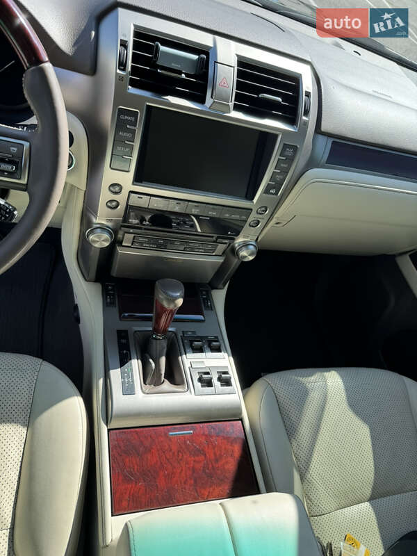 Позашляховик / Кросовер Lexus GX 2011 в Києві фото 60 Позашляховик / Кросовер Lexus GX 2011 в Києві