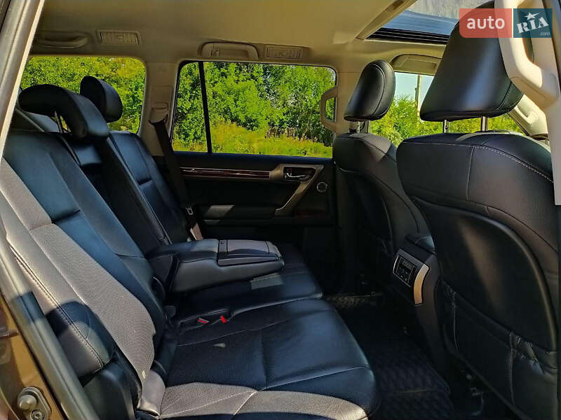 Позашляховик / Кросовер Lexus GX 2012 в Києві фото 69 Позашляховик / Кросовер Lexus GX 2012 в Києві