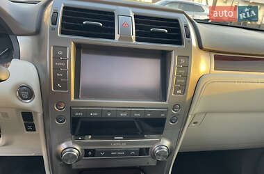 Внедорожник / Кроссовер Lexus GX 2013 в 