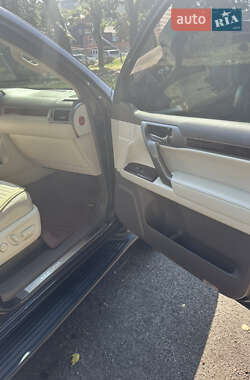 Позашляховик / Кросовер Lexus GX 2013 в 