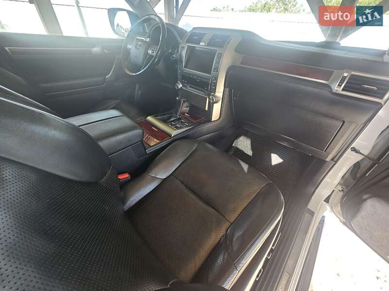 Внедорожник / Кроссовер Lexus GX 2012 в Киеве фото 8 Внедорожник / Кроссовер Lexus GX 2012 в Киеве