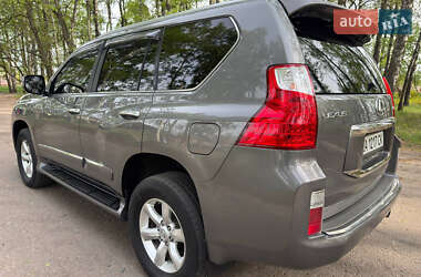 Позашляховик / Кросовер Lexus GX 2011 в 