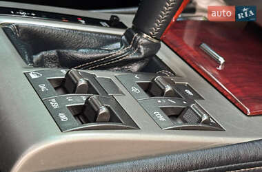 Позашляховик / Кросовер Lexus GX 2011 в 