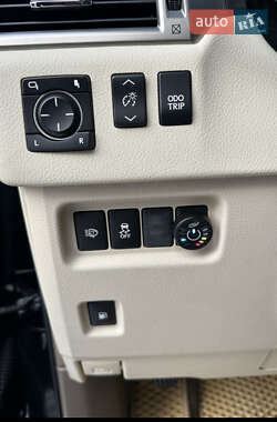 Позашляховик / Кросовер Lexus GX 2013 в 