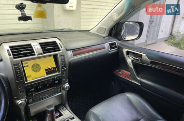 Позашляховик / Кросовер Lexus GX 2010 в 