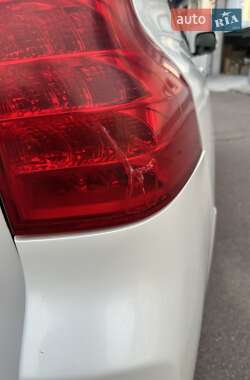 Позашляховик / Кросовер Lexus GX 2010 в 