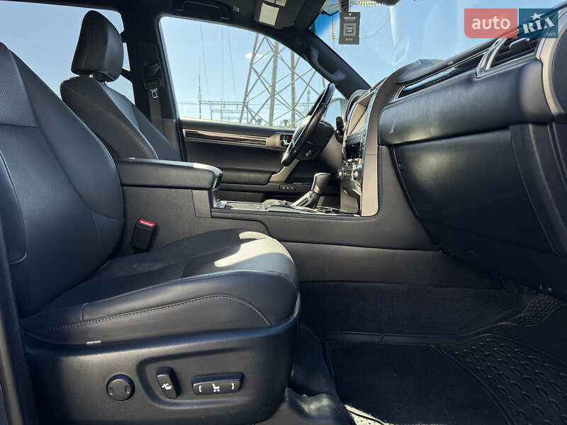 Внедорожник / Кроссовер Lexus GX 2021 в Киеве
