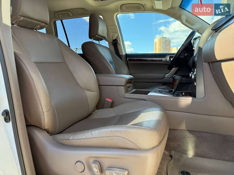 Внедорожник / Кроссовер Lexus GX 2019 в Киеве