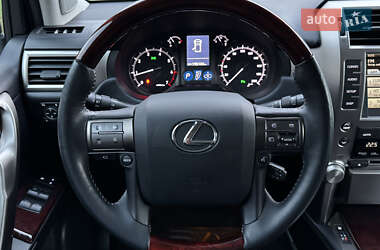 Внедорожник / Кроссовер Lexus GX 2010 в 