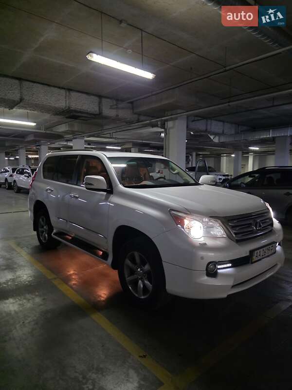 Позашляховик / Кросовер Lexus GX 2013 в Києві