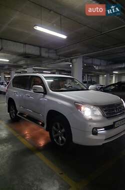 Внедорожник / Кроссовер Lexus GX 2013 в 