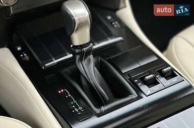 Внедорожник / Кроссовер Lexus GX 2020 в 