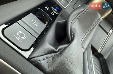 Позашляховик / Кросовер Lexus GX 2024 в 