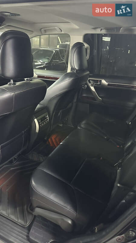 Внедорожник / Кроссовер Lexus GX 2011 в Харькове