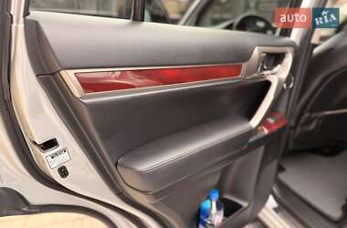Позашляховик / Кросовер Lexus GX 2012 в 