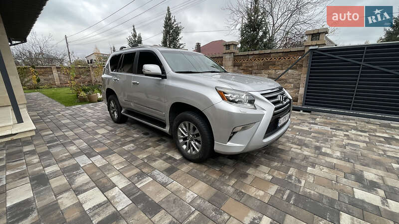 Позашляховик / Кросовер Lexus GX 2015 в  фото Позашляховик / Кросовер Lexus GX 2015 в