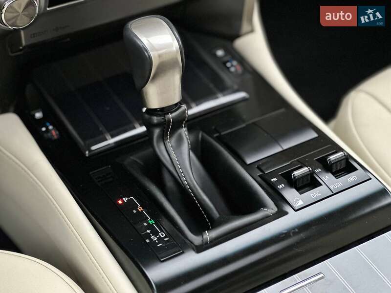 Внедорожник / Кроссовер Lexus GX 2020 в Киеве фото 28 Внедорожник / Кроссовер Lexus GX 2020 в Киеве