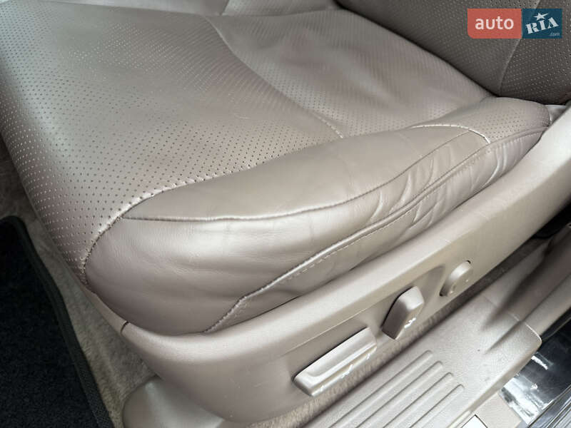 Внедорожник / Кроссовер Lexus GX 2011 в Киеве