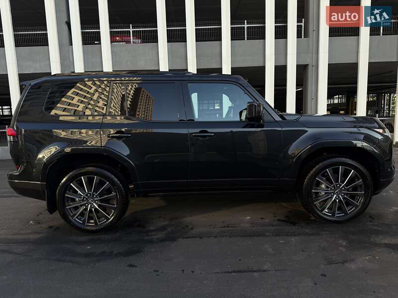 Внедорожник / Кроссовер Lexus GX 2024 в Киеве