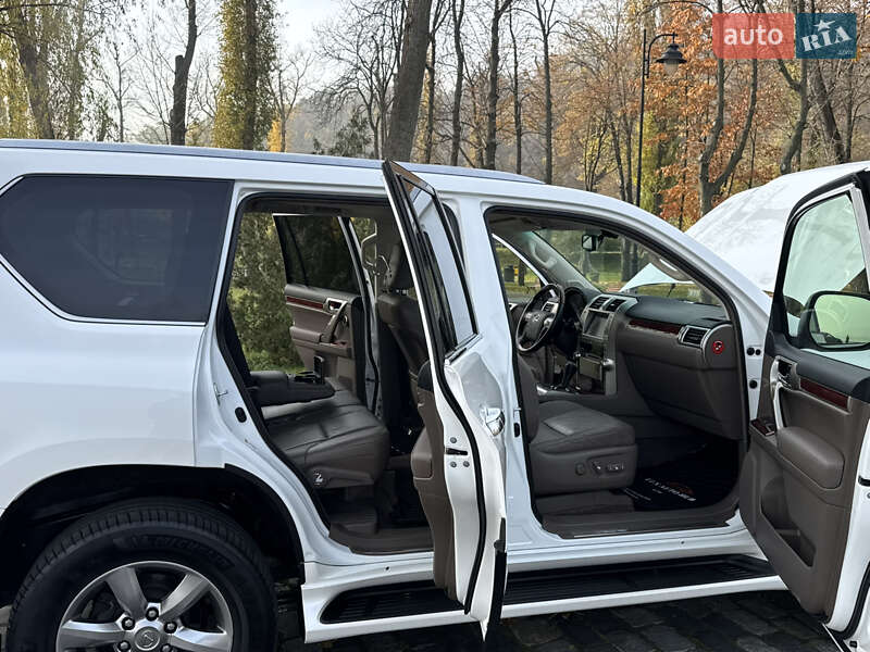 Позашляховик / Кросовер Lexus GX 2013 в Києві