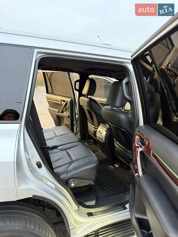 Позашляховик / Кросовер Lexus GX 2019 в Дніпрі фото 16 Позашляховик / Кросовер Lexus GX 2019 в Дніпрі