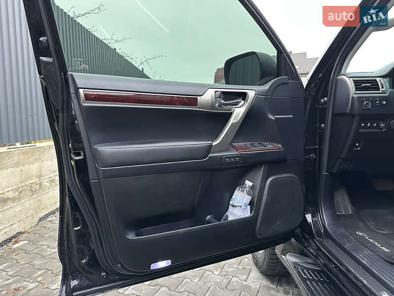 Позашляховик / Кросовер Lexus GX 2016 в Чернівцях фото 6 Позашляховик / Кросовер Lexus GX 2016 в Чернівцях