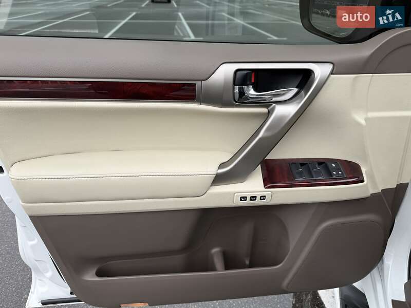 Позашляховик / Кросовер Lexus GX 2011 в Дніпрі