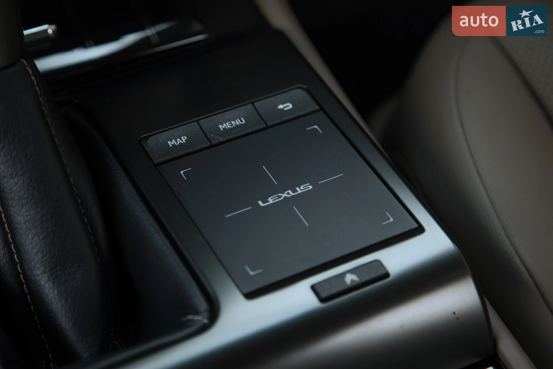 2023 Lexus GX - мініатюра 24