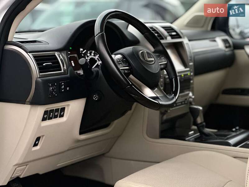 Внедорожник / Кроссовер Lexus GX 2020 в Киеве